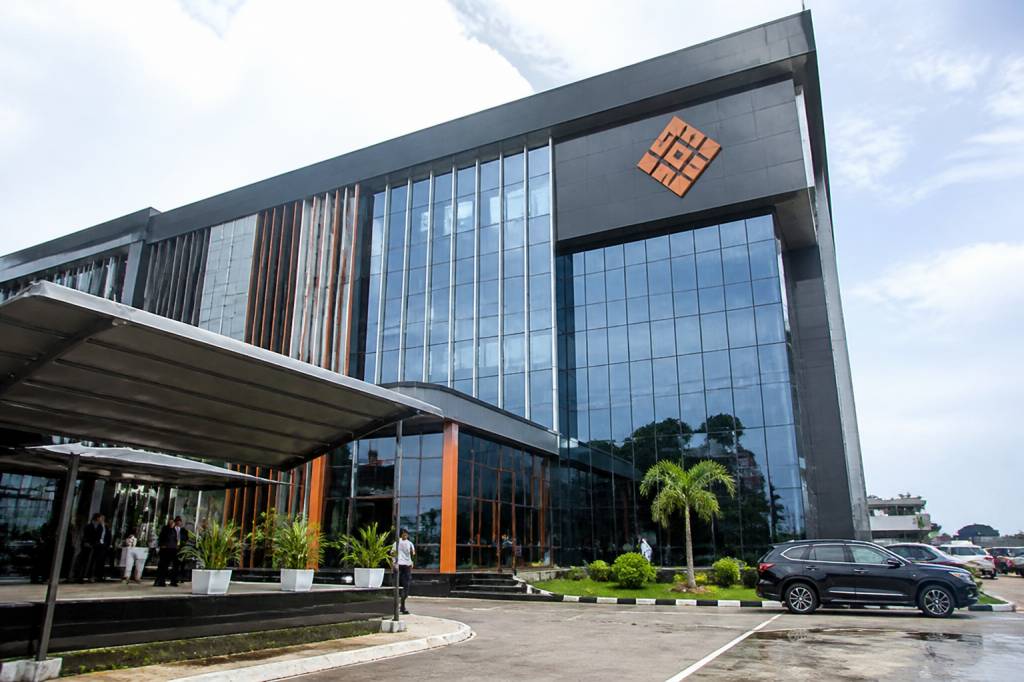 Access bank plc share price forecast and latest market analysis